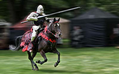 knight jousting